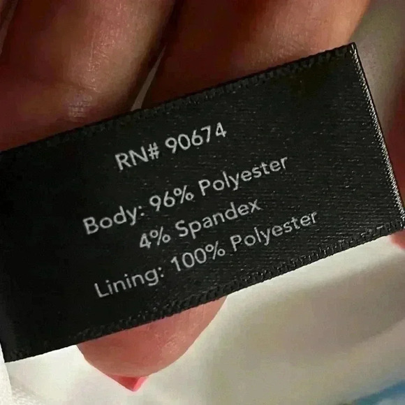 Boston Proper Cold Shoulder Rouge 3/4 Sleeve Cowl Neckline Tropical Top Size XS - Picture 13 of 15